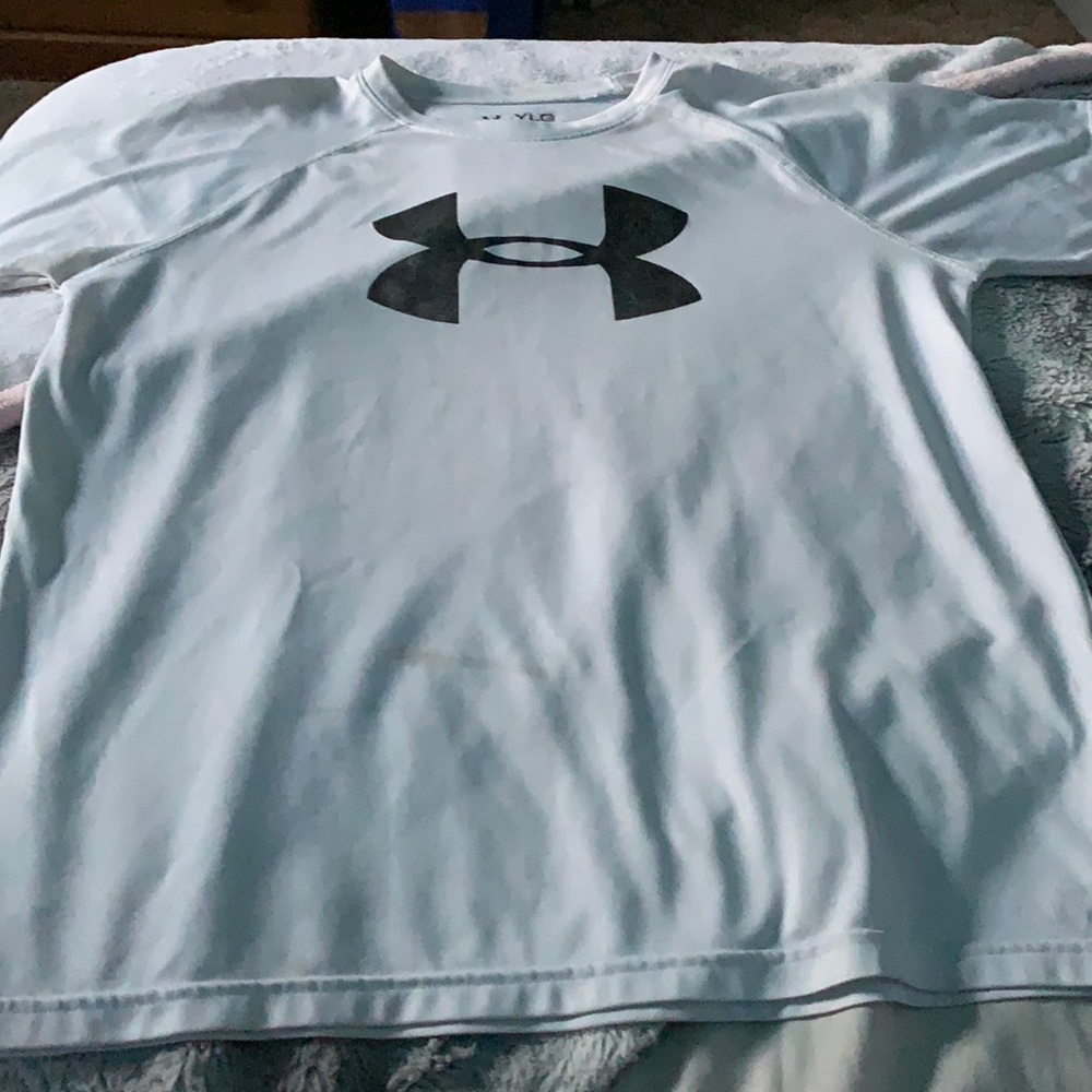 White Under - Armor, T - Shirt. Boys White.